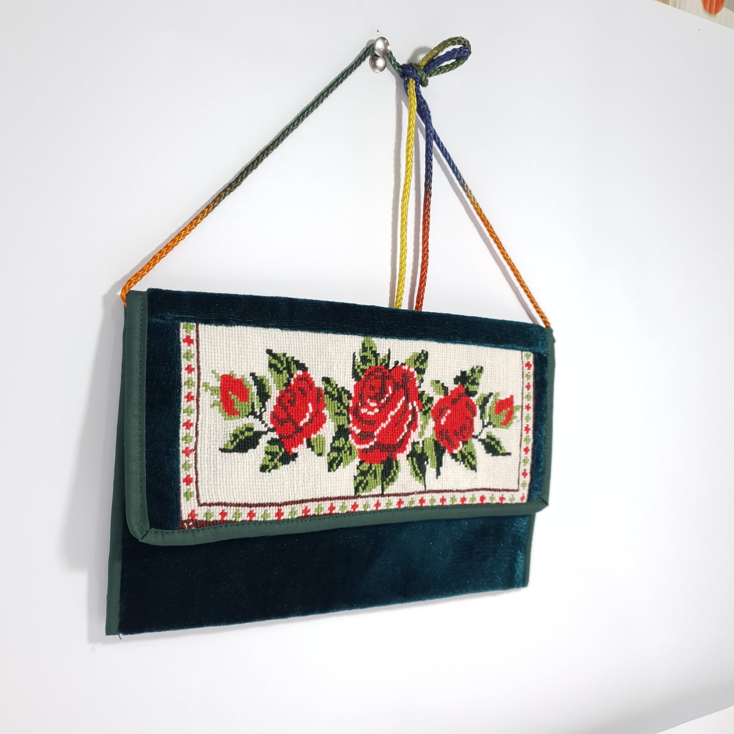 Handmade Green Velvet Clutch Wallet - 3 Compartment Gilgit Baltistan Embroidered Evening Bag