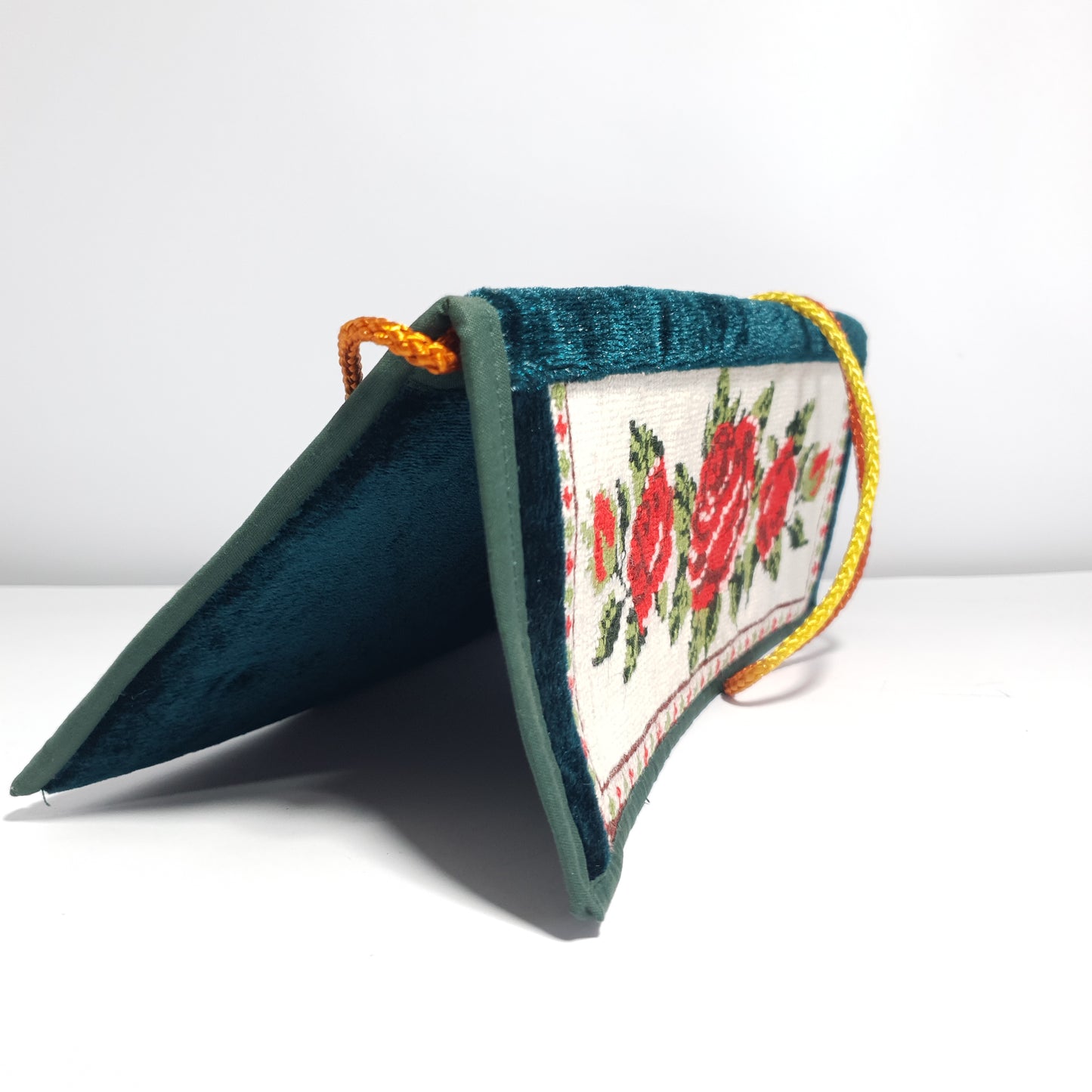 Handmade Green Velvet Clutch Wallet - 3 Compartment Gilgit Baltistan Embroidered Evening Bag